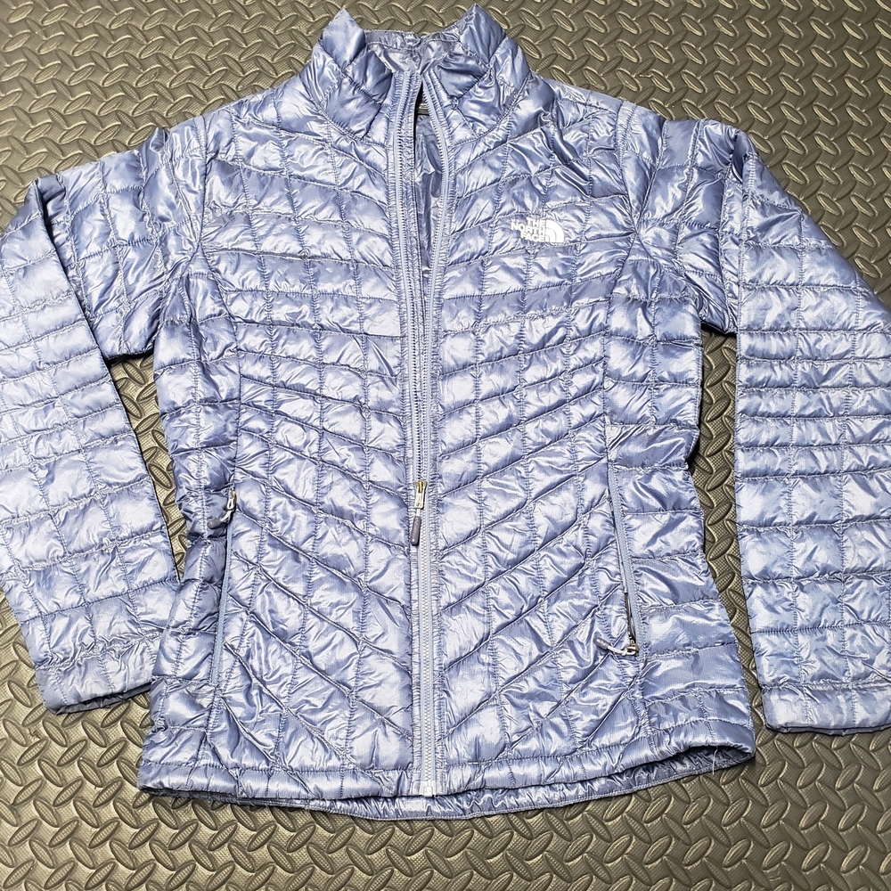 Women’s Thermoball North Face Jacket size Small Petite in Twilight Galaxy